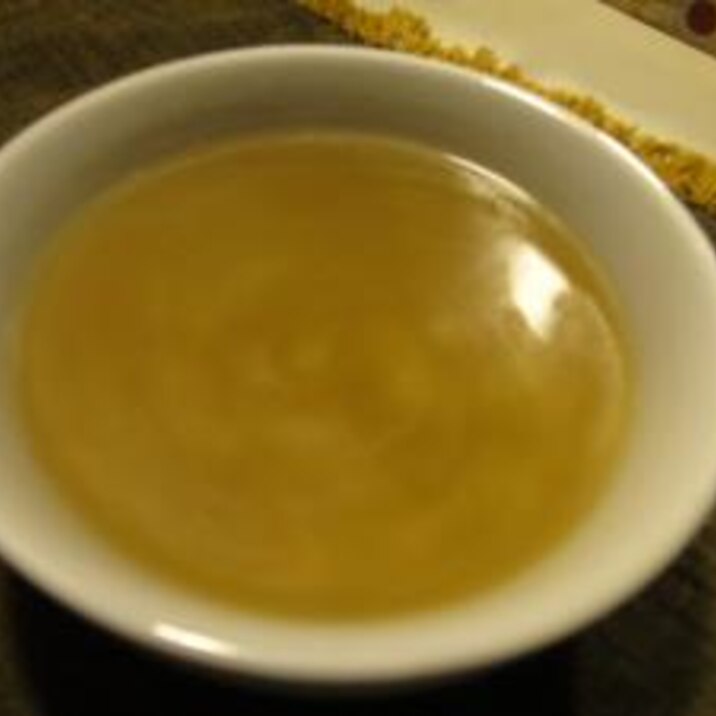 春キャベツの芯で簡単スープ